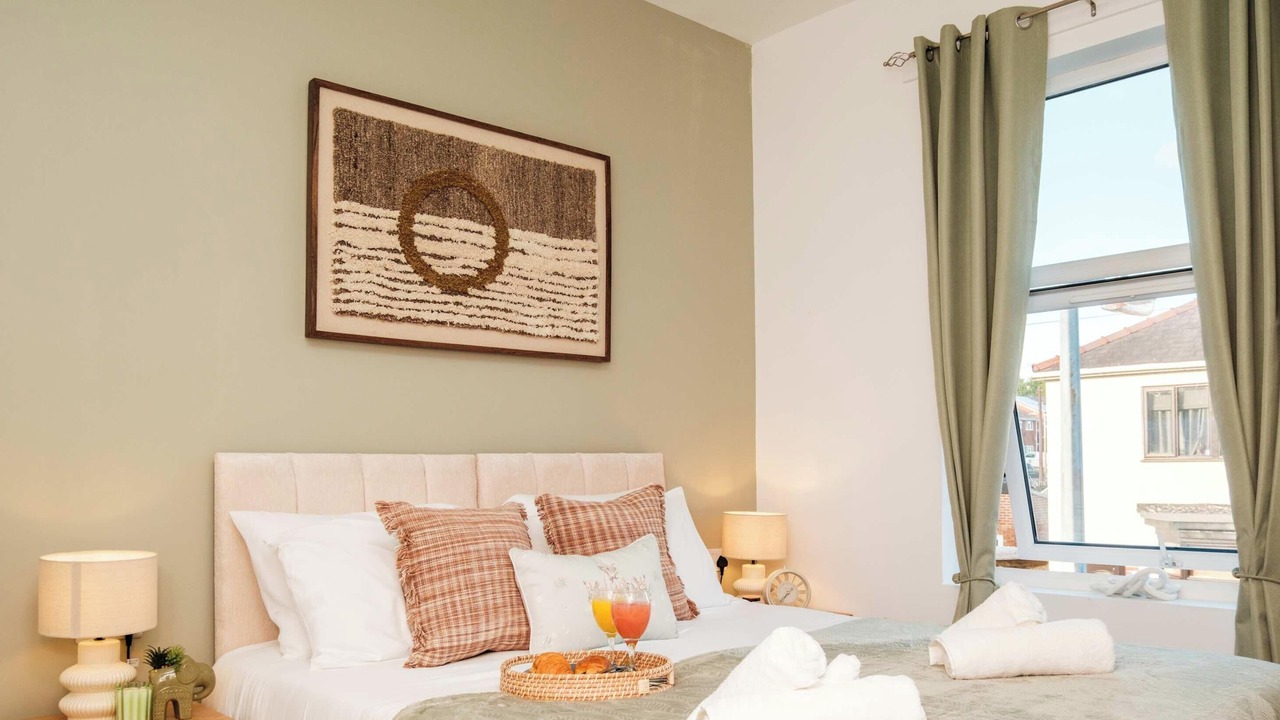Photo of Bedroom in Cradley Heath