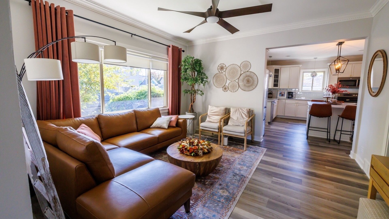 Photo of Livingroom in Mount Clemens