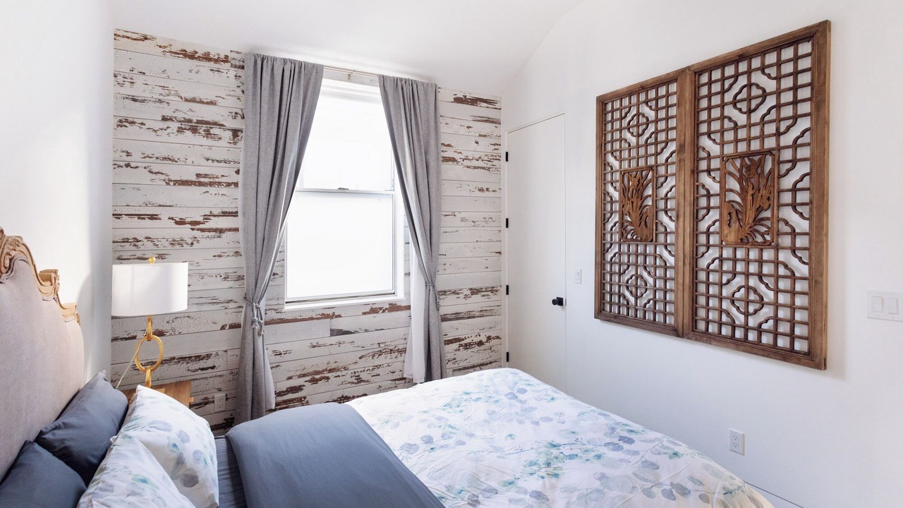 Photo of Bedroom in West Oakland