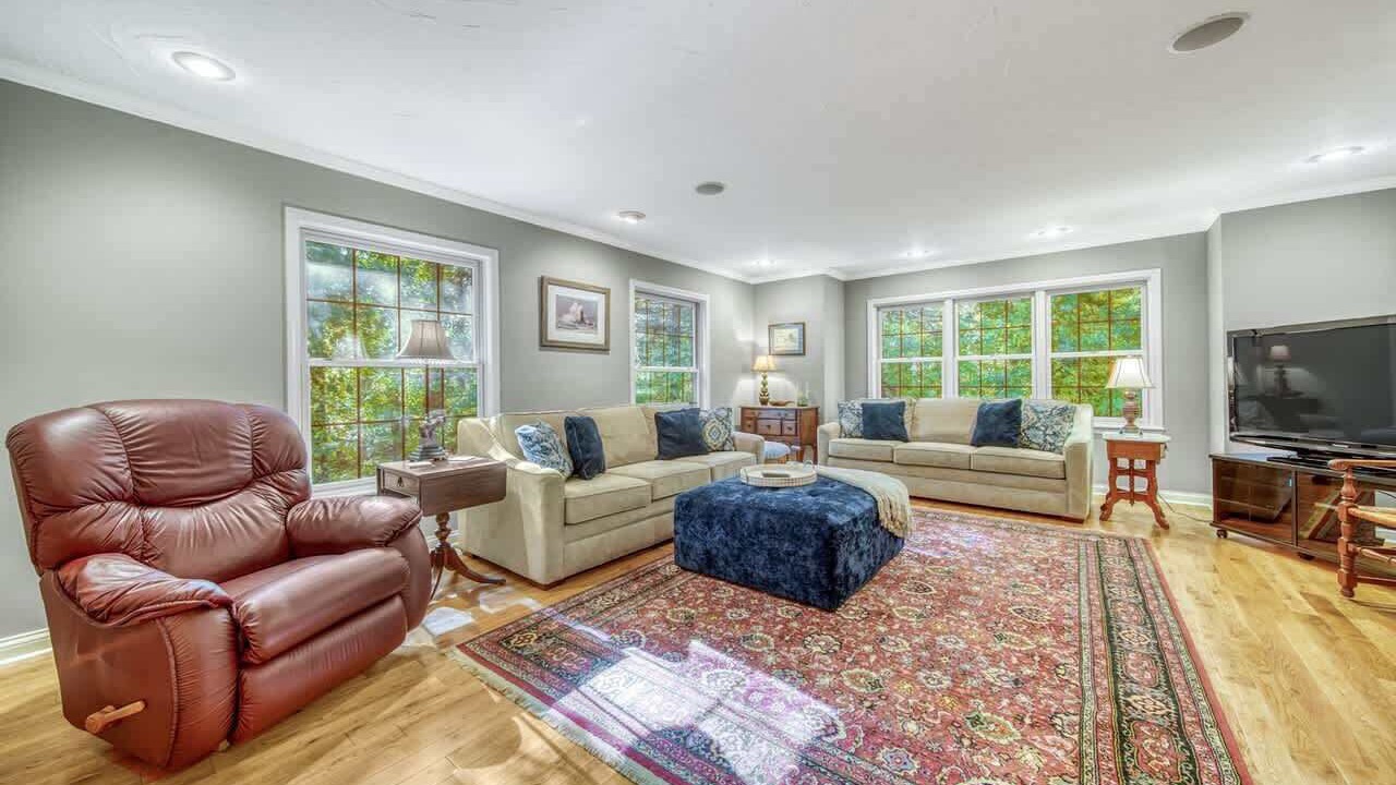 Photo of Livingroom in South Haven