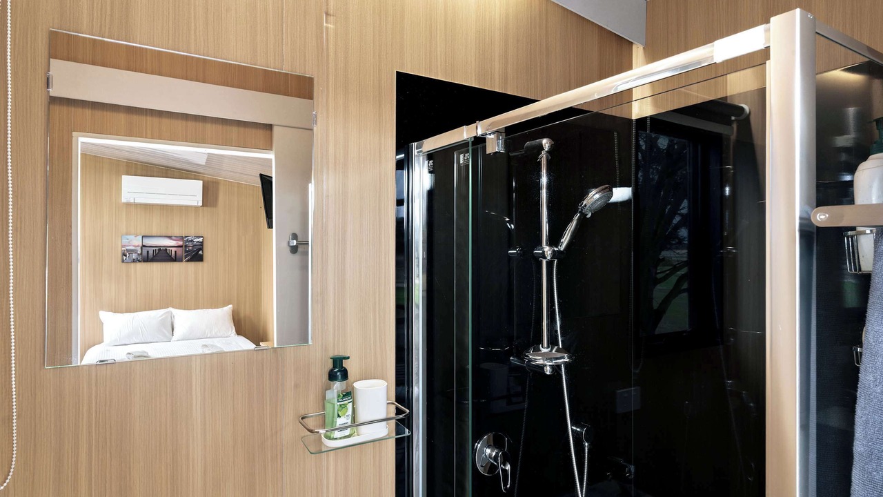 Photo of Bathroom in Grantville