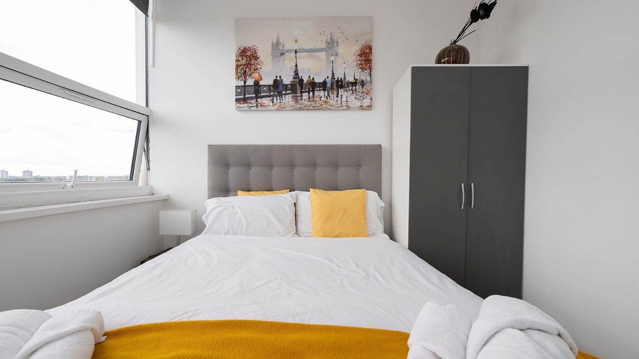 Photo of Bedroom in Smethwick