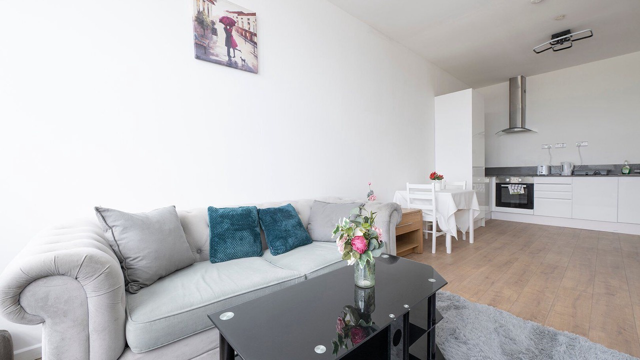 Photo of Livingroom in Smethwick