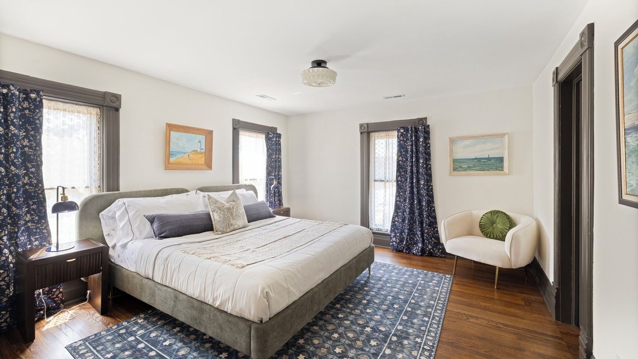 Photo of Bedroom in Michigan City