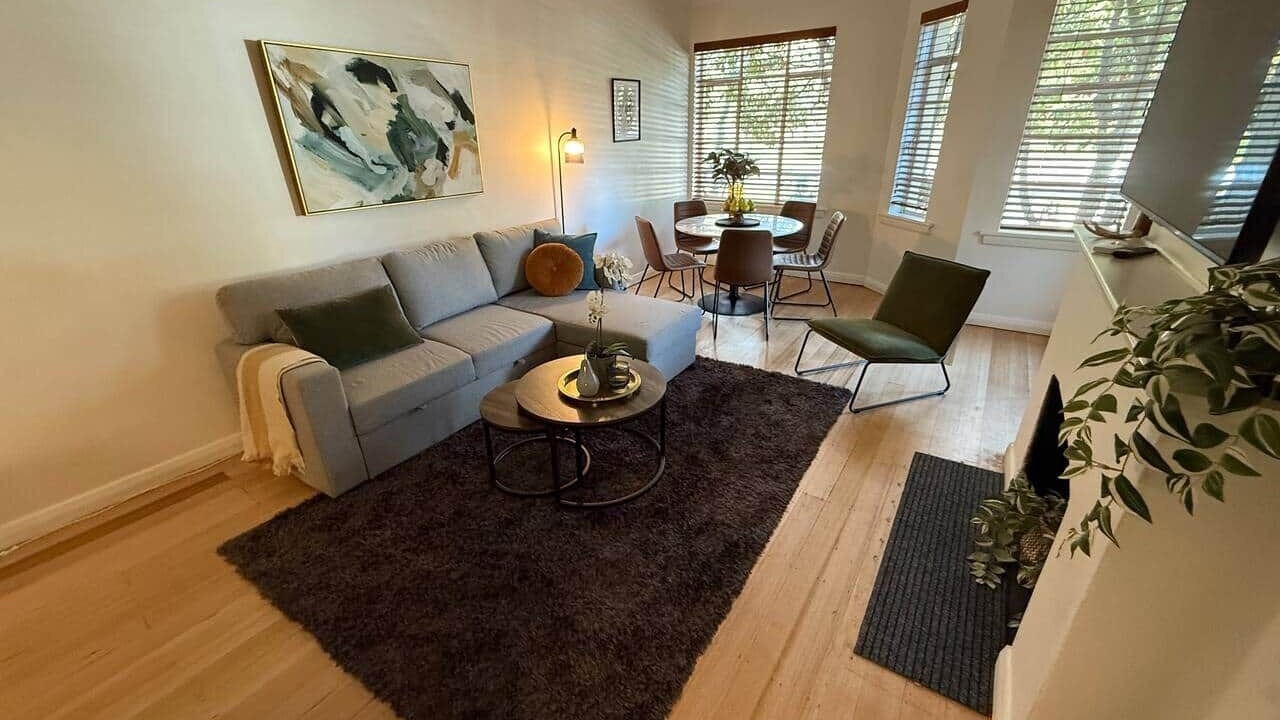 Photo of Livingroom in East Melbourne