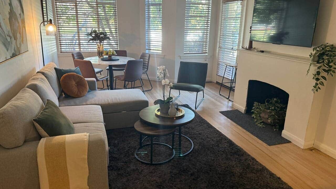 Photo of Livingroom in East Melbourne