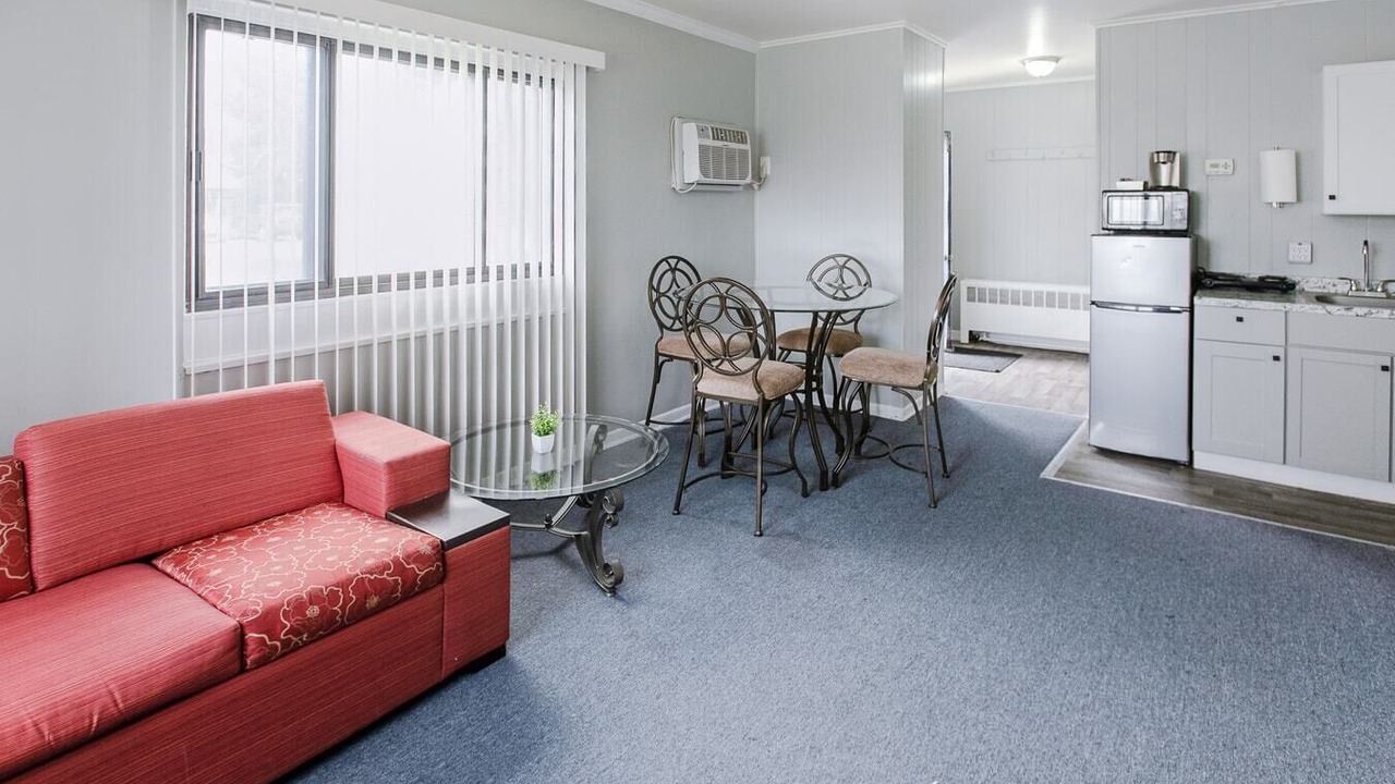 Photo of Livingroom in Riverview