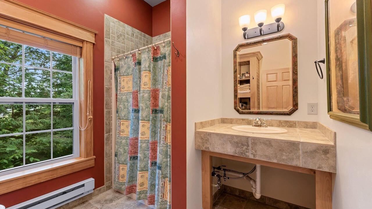 Photo of Bathroom in Beaver