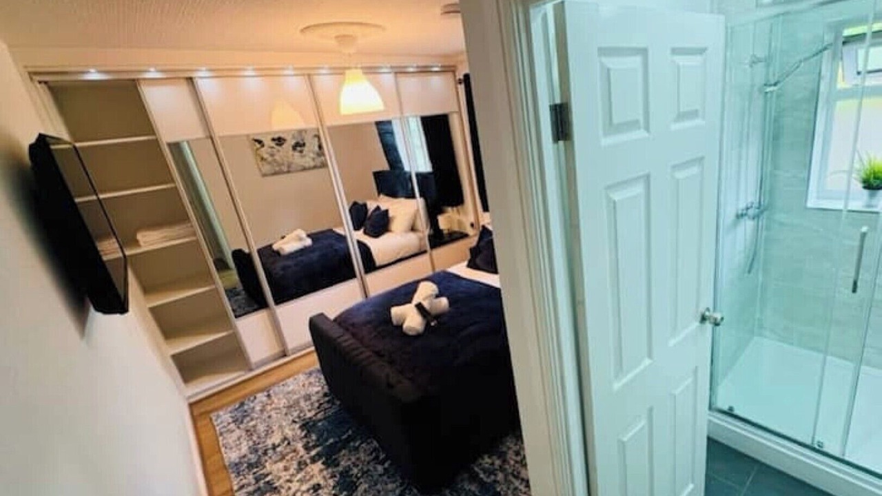 Photo of Bedroom in Cradley
