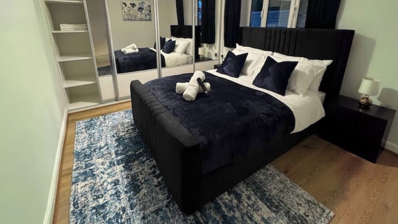 Photo of Bedroom in Cradley