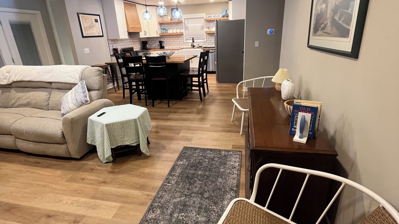 Photo of Livingroom in Town of Pines