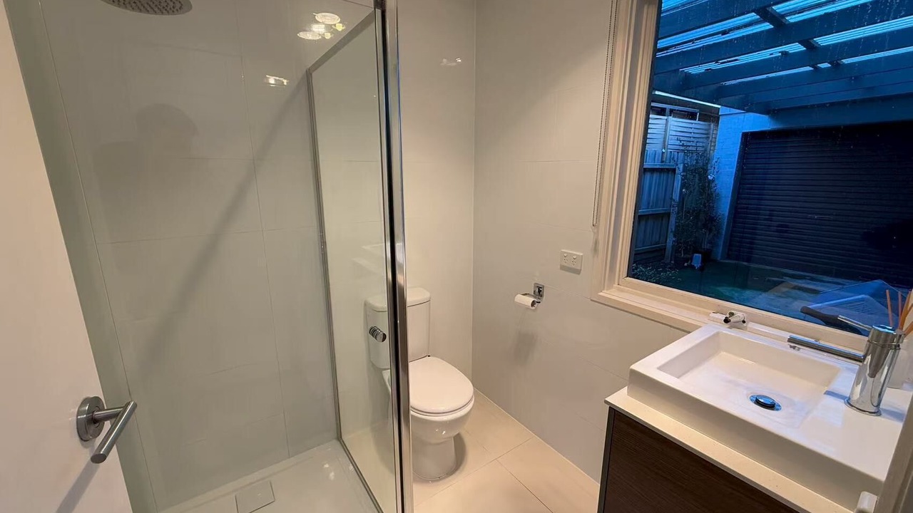 Photo of Bathroom in Patterson Lakes
