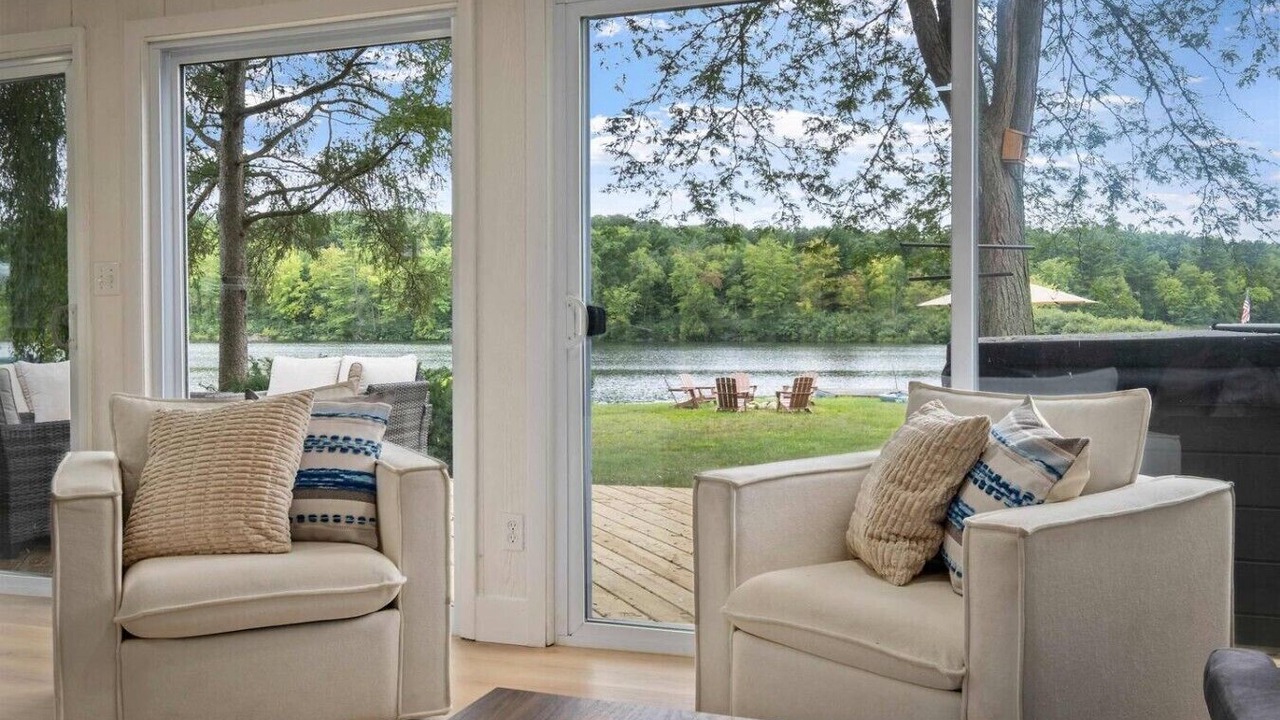 Photo of Livingroom in Greenville