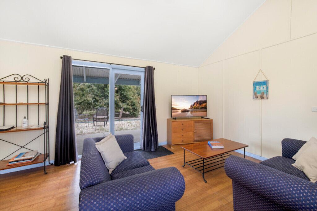 Photo of Livingroom in French Island