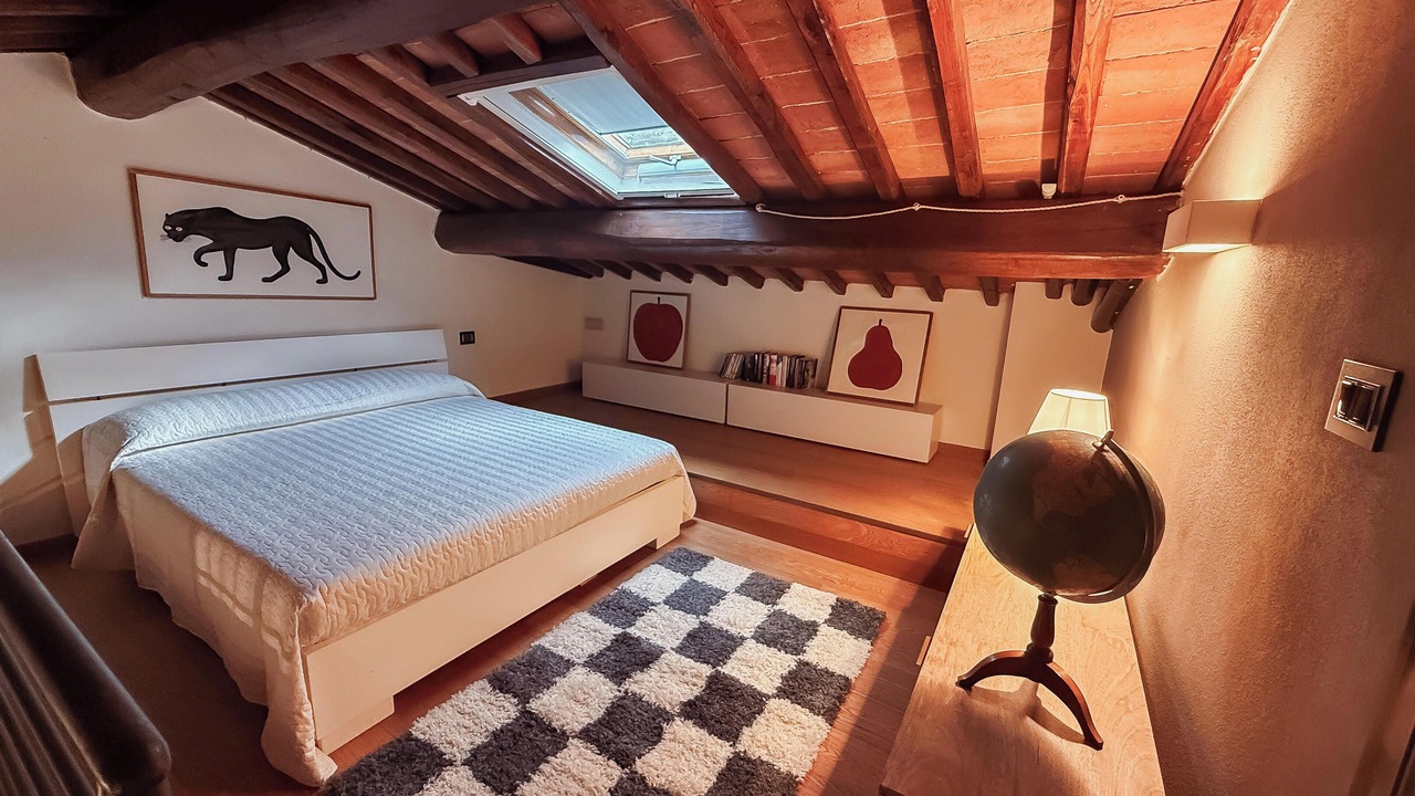 Photo of Bedroom in Arezzo