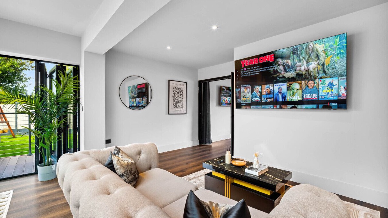 Photo of Livingroom in Cradley