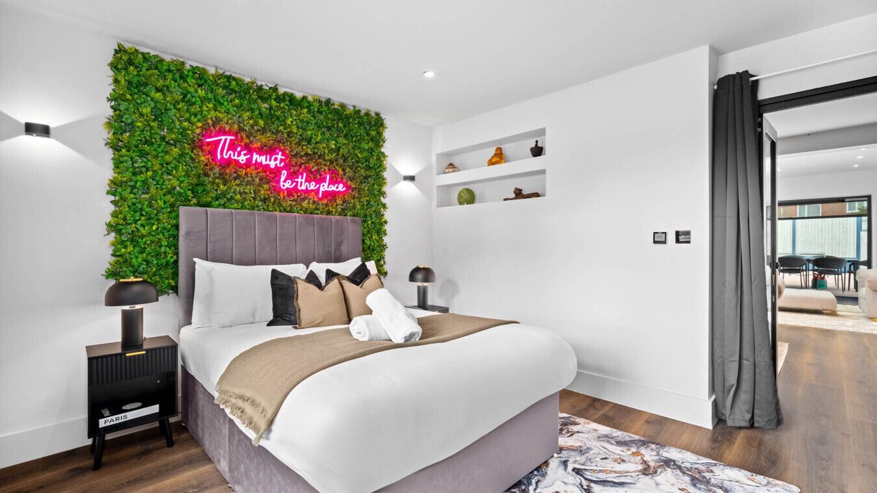 Photo of Bedroom in Cradley