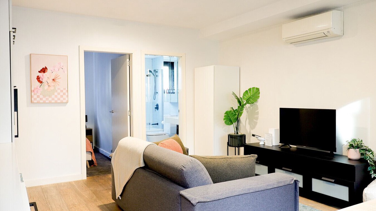 Photo of Livingroom in East Melbourne
