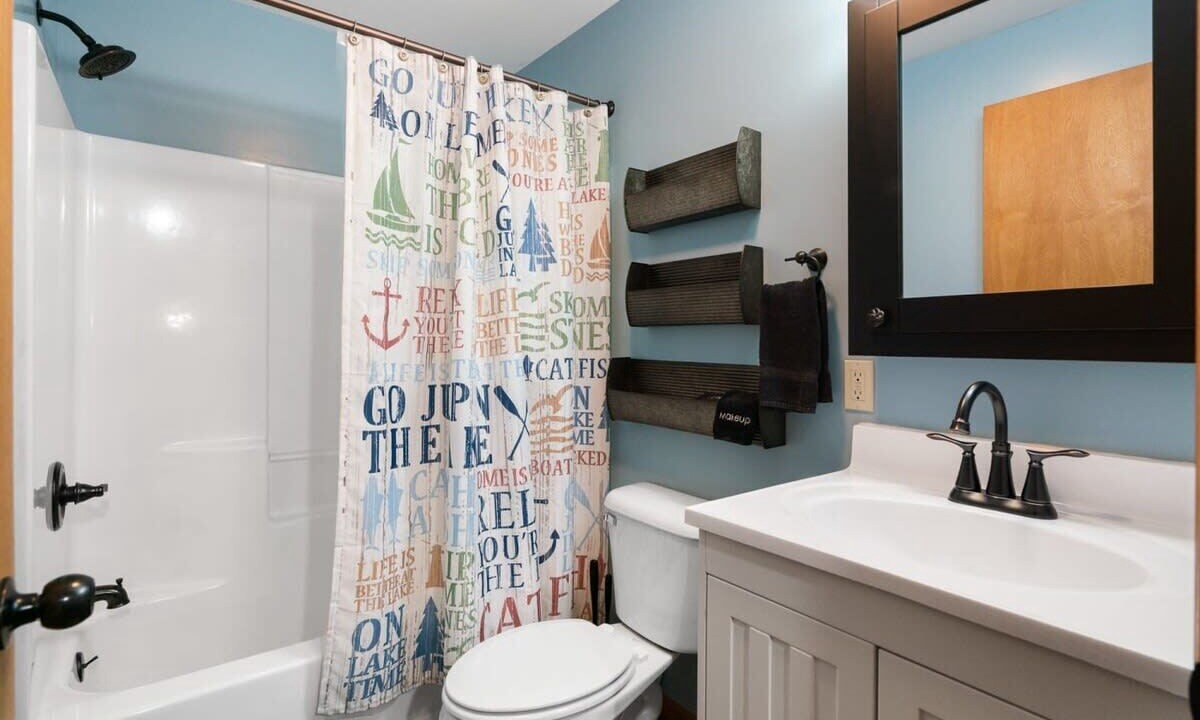 Photo of Bathroom in Mayfield