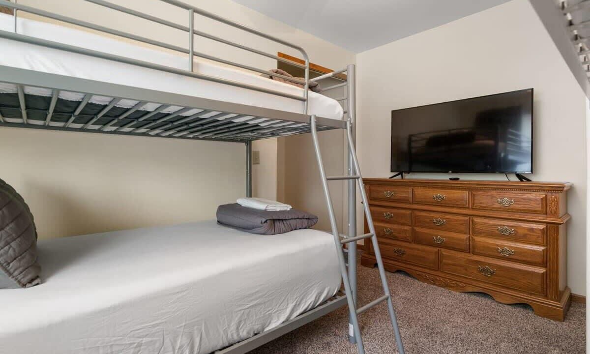 Photo of Bedroom in Mayfield