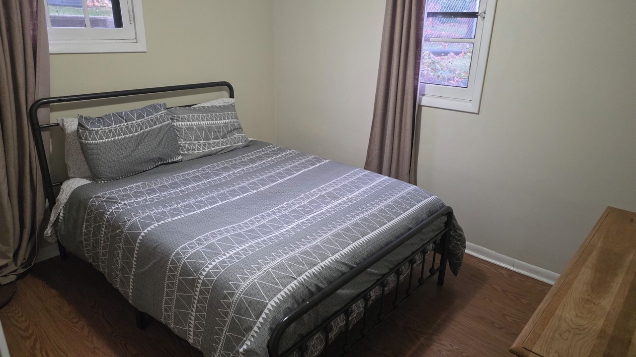 Photo of Bedroom in Midland