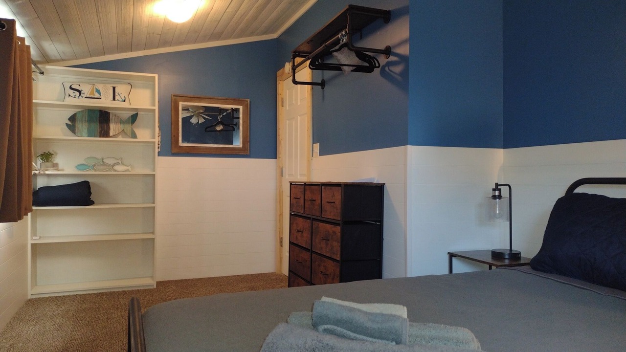 Photo of Bedroom in Houghton Lake