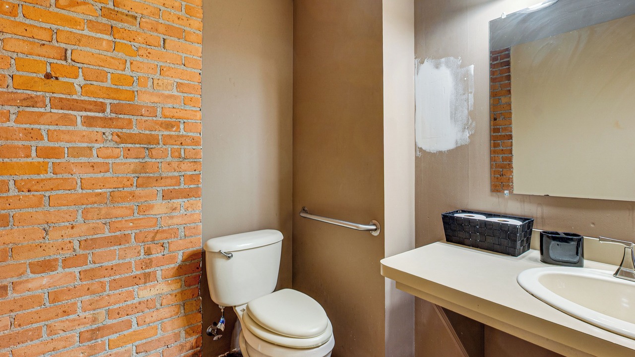 Photo of Bathroom in Downtown Toledo