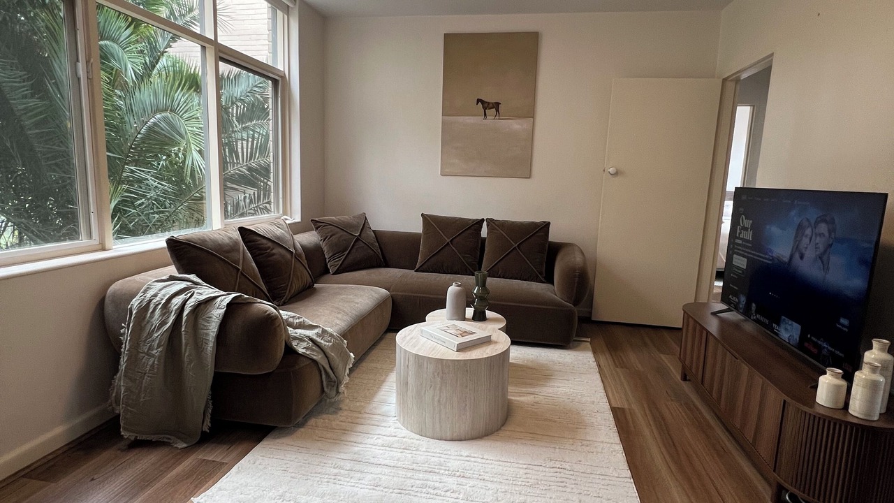 Photo of Livingroom in St. Kilda East