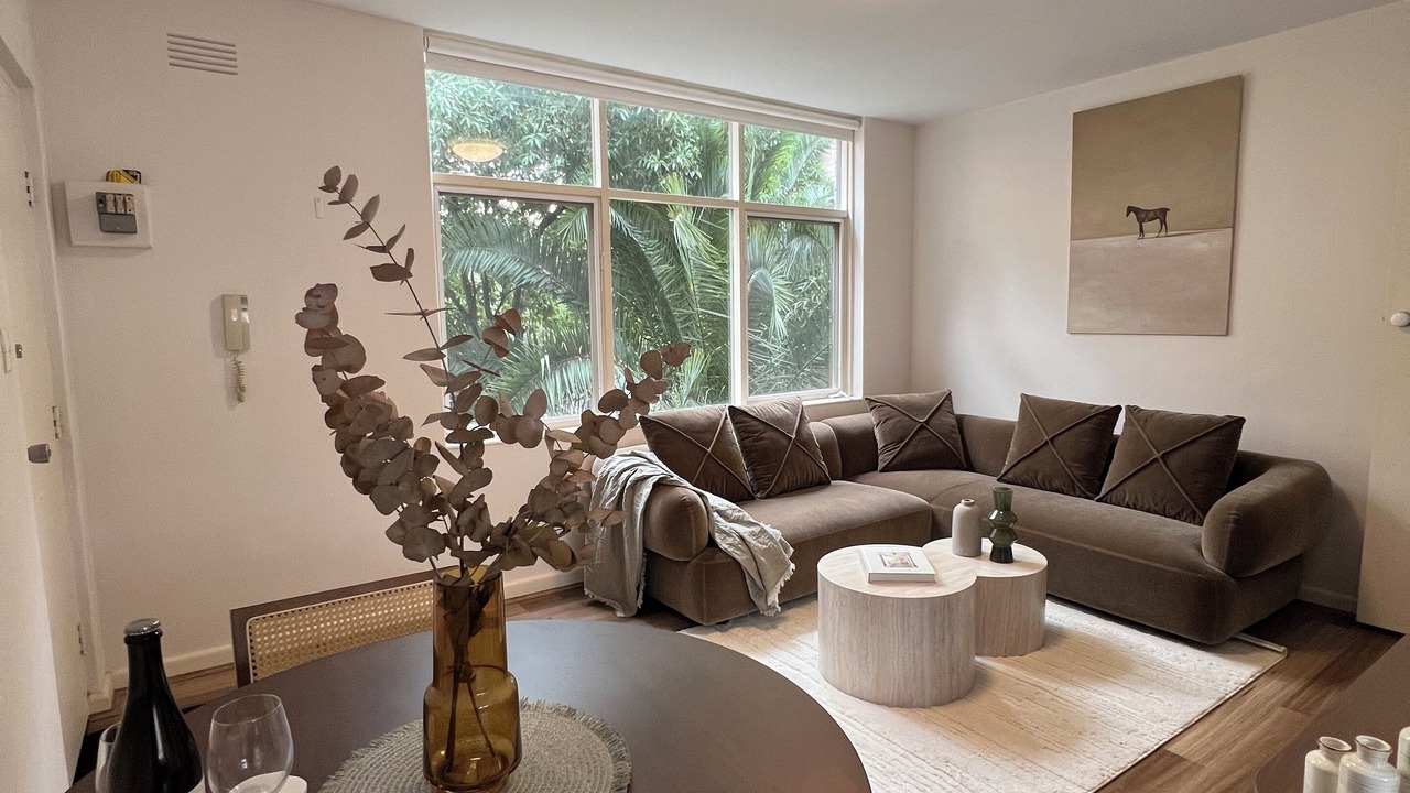 Photo of Livingroom in St. Kilda East