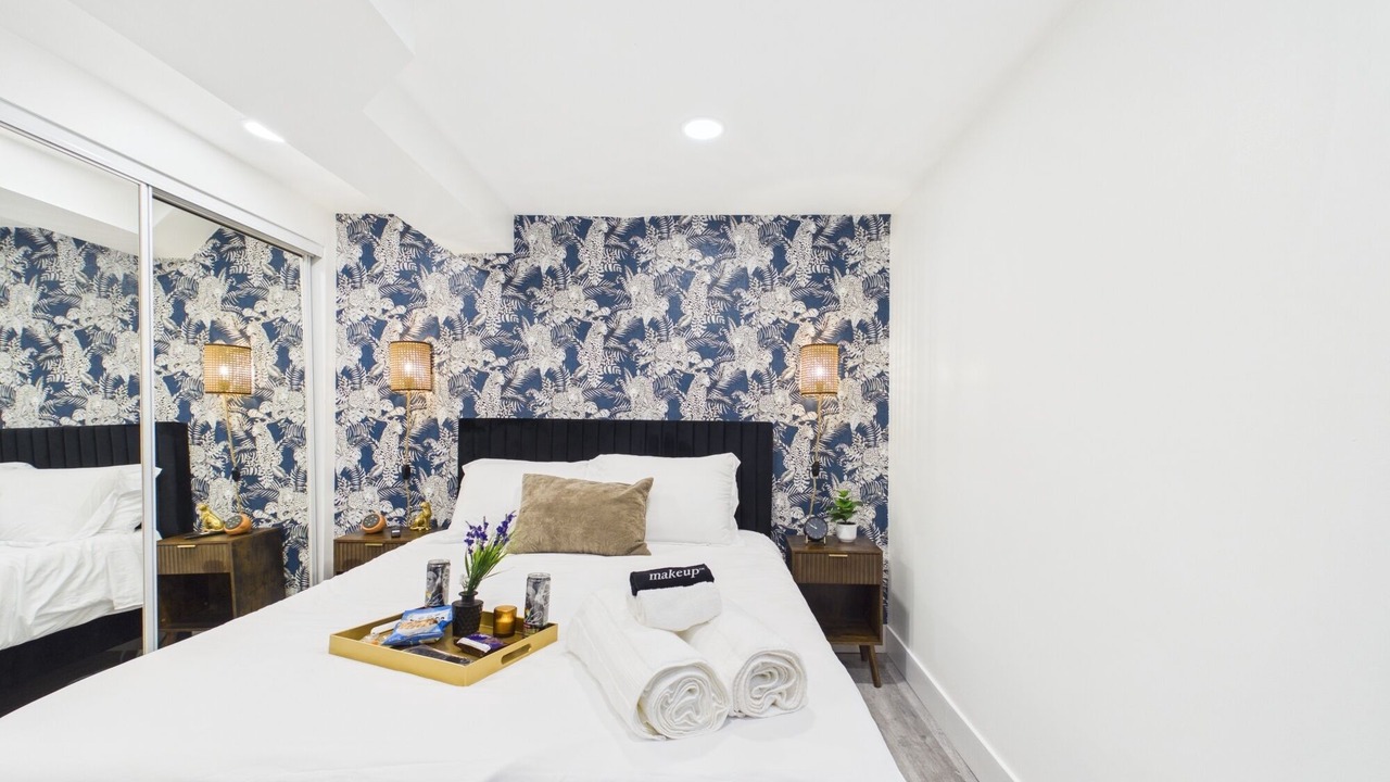 Photo of Bedroom in Wrigleyville