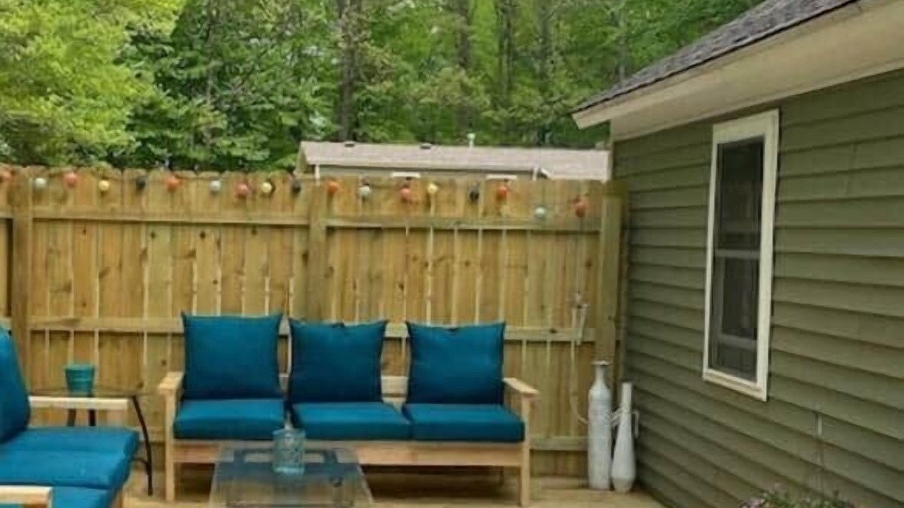 Photo of Patio Balcony in Birch Run Township