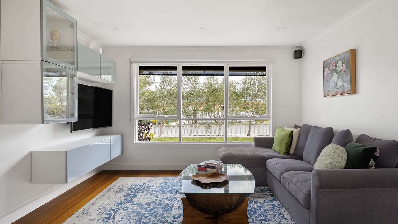 Photo of Livingroom in Mordialloc