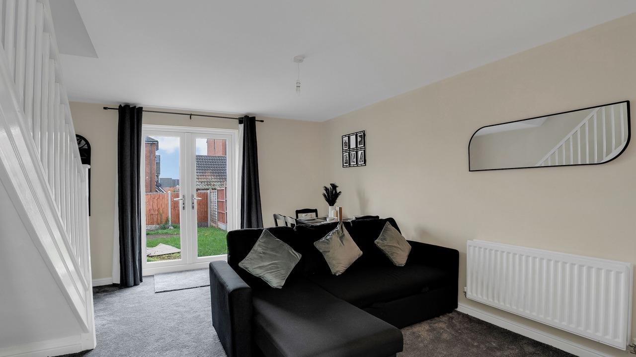 Photo of Livingroom in Smethwick