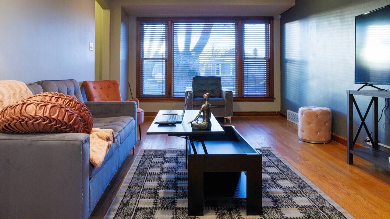 Photo of Livingroom in Calumet Heights