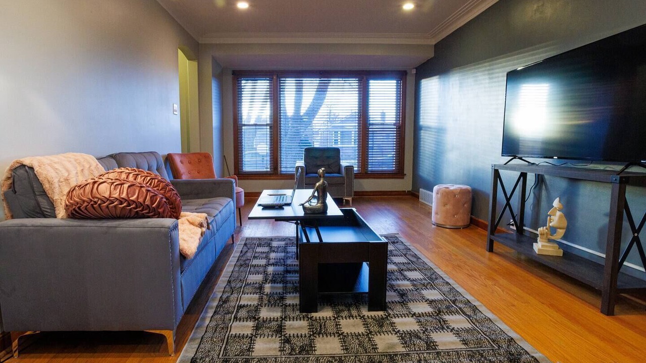 Photo of Livingroom in Calumet Heights