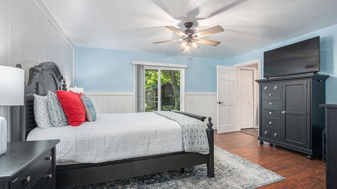 Photo of Bedroom in South Haven