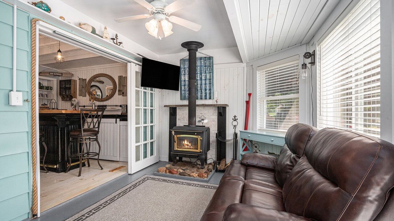 Photo of Livingroom in South Haven