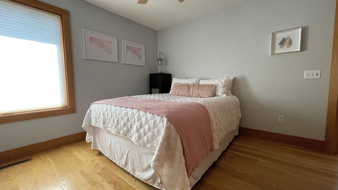 Photo of Bedroom in Hope