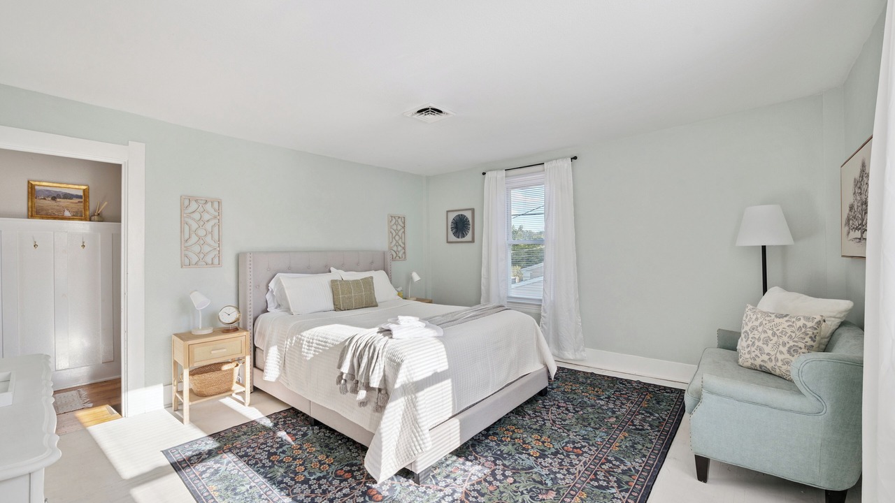 Photo of Bedroom in Maumee