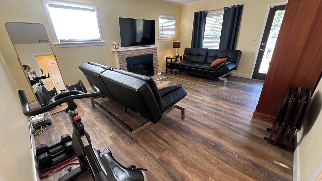 Photo of Livingroom in Oak Park