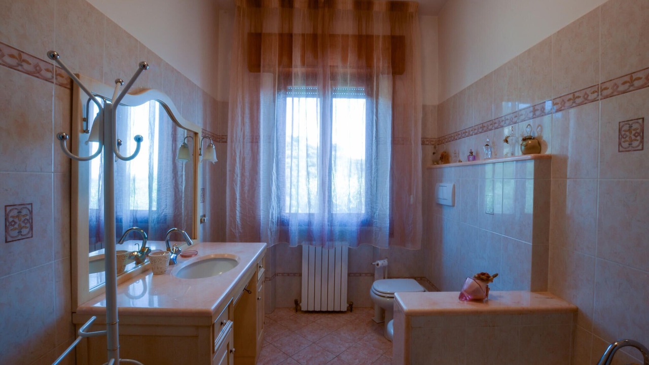 Photo of Bathroom in Giugnano