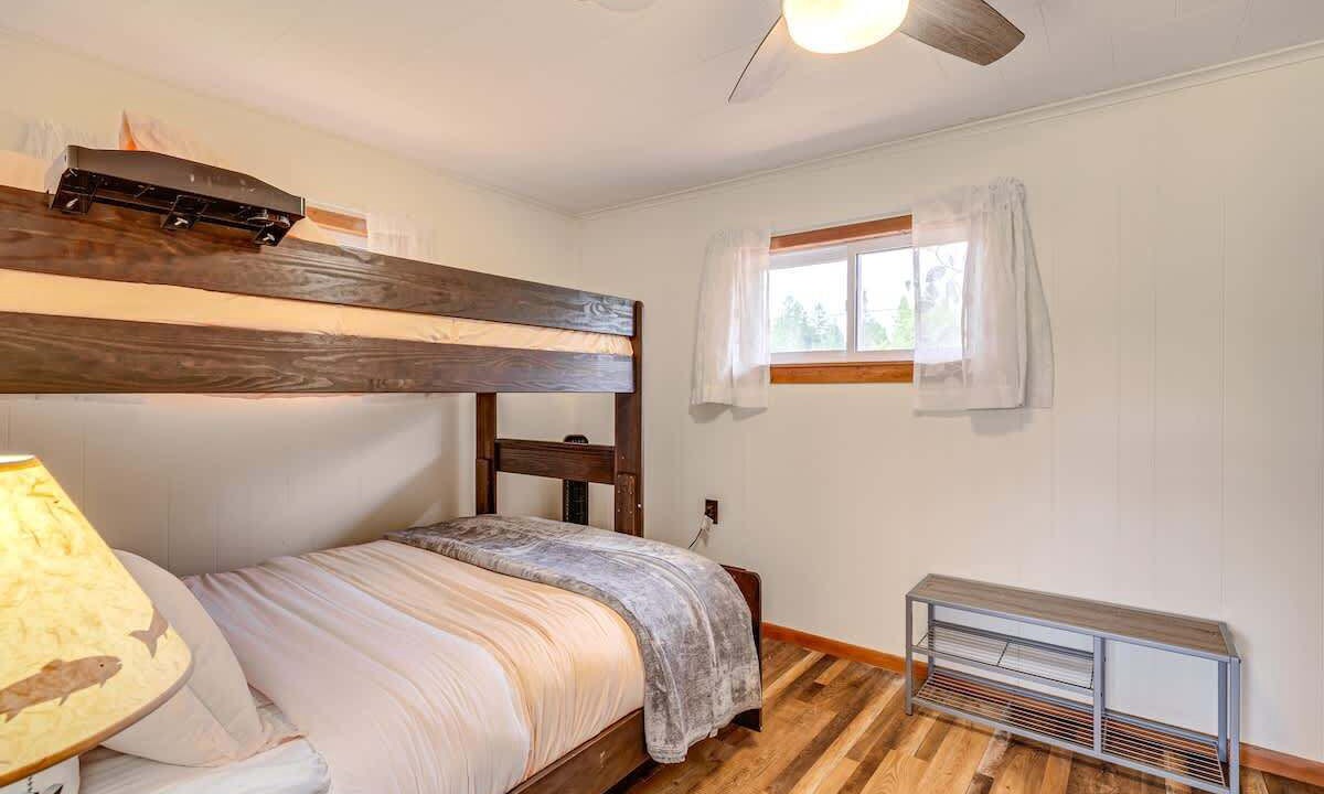 Photo of Bedroom in Alden