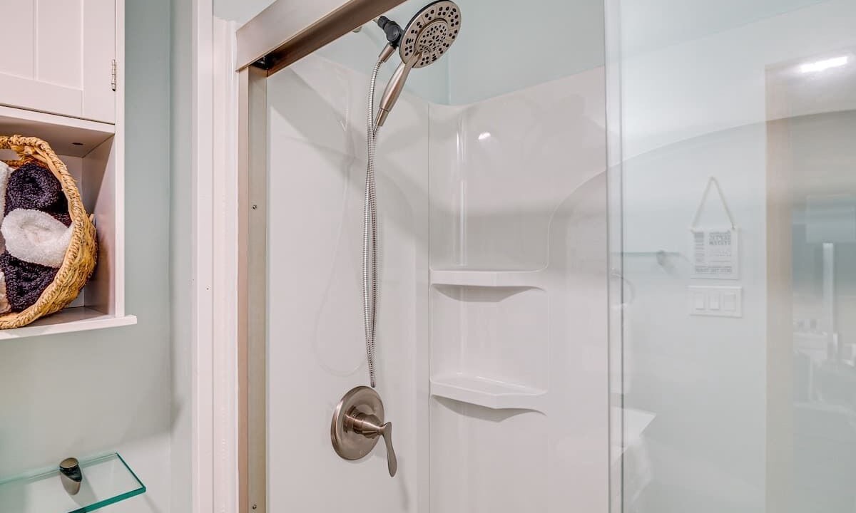 Photo of Bathroom in Alden