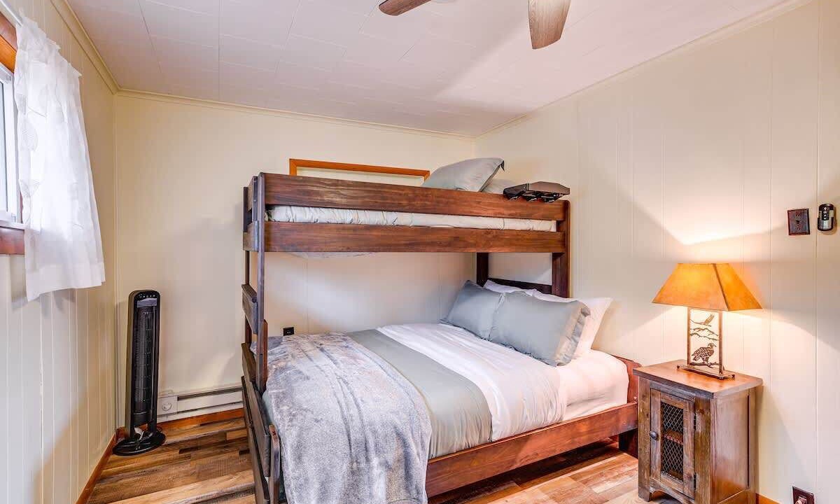 Photo of Bedroom in Alden