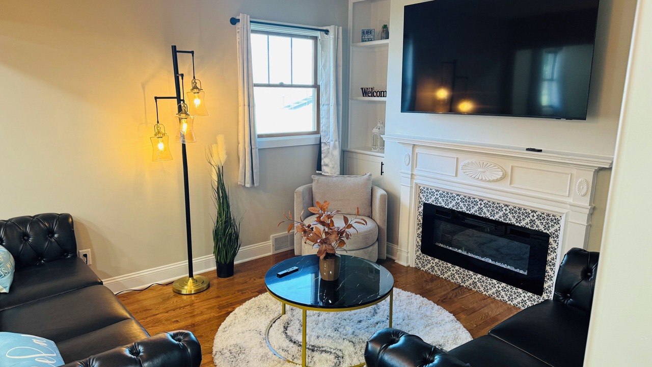 Photo of Livingroom in Curtice