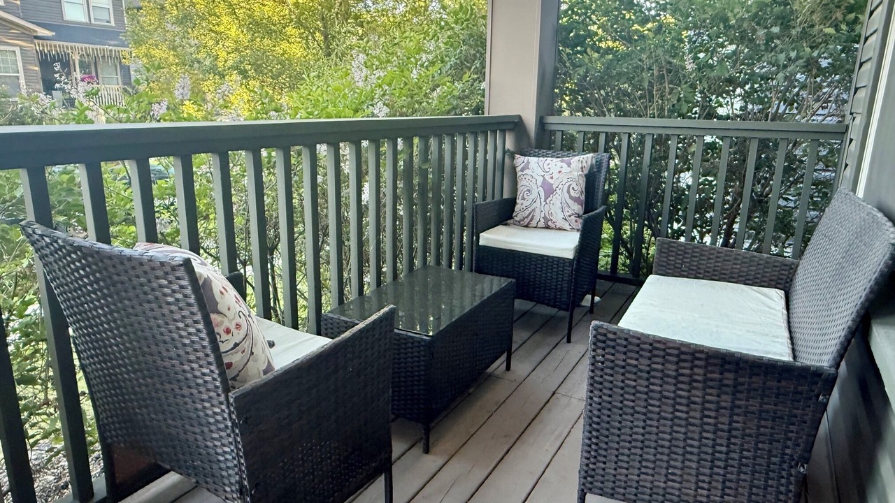 Photo of Outdoor in McKenzie Towne