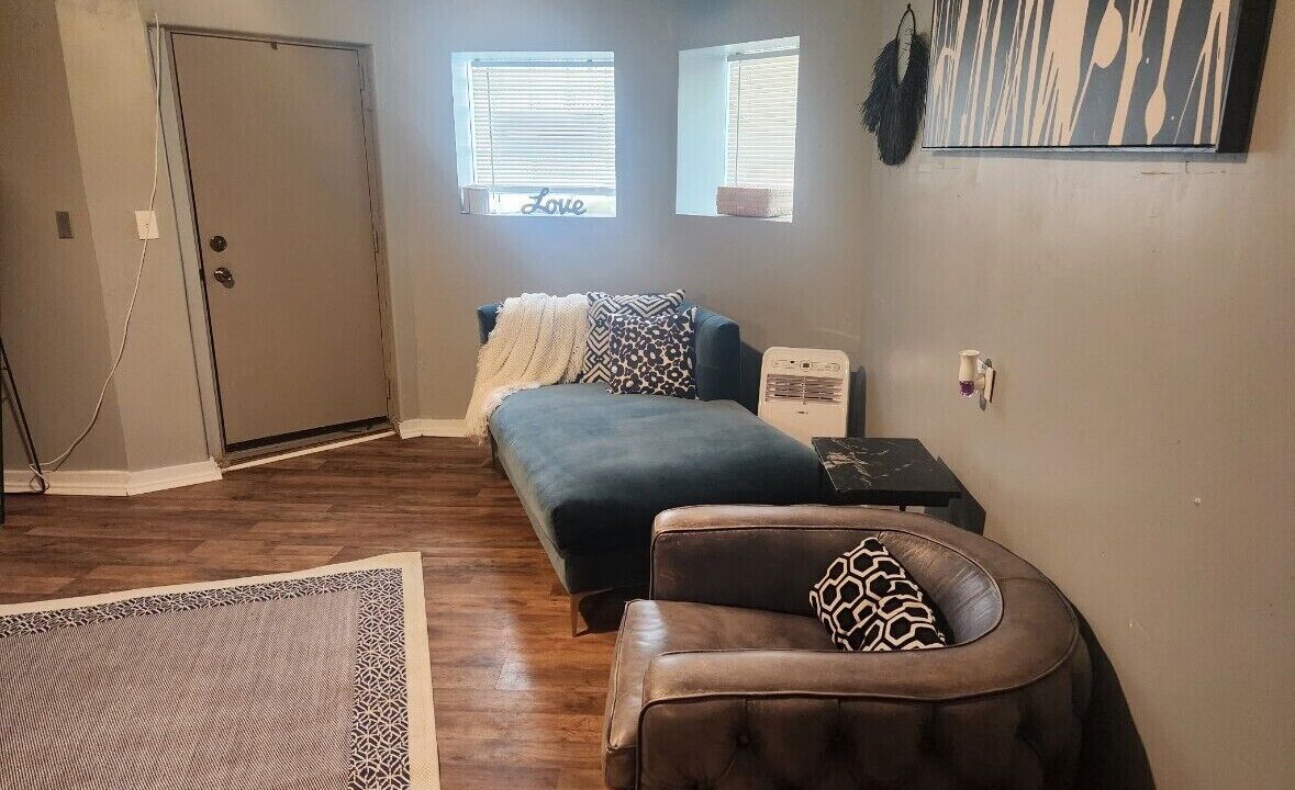 Photo of Livingroom in Woodlawn