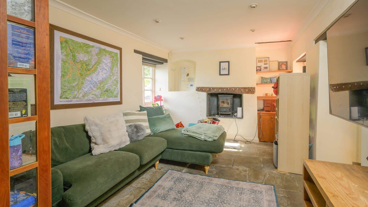 Photo of Livingroom in Newton St Loe