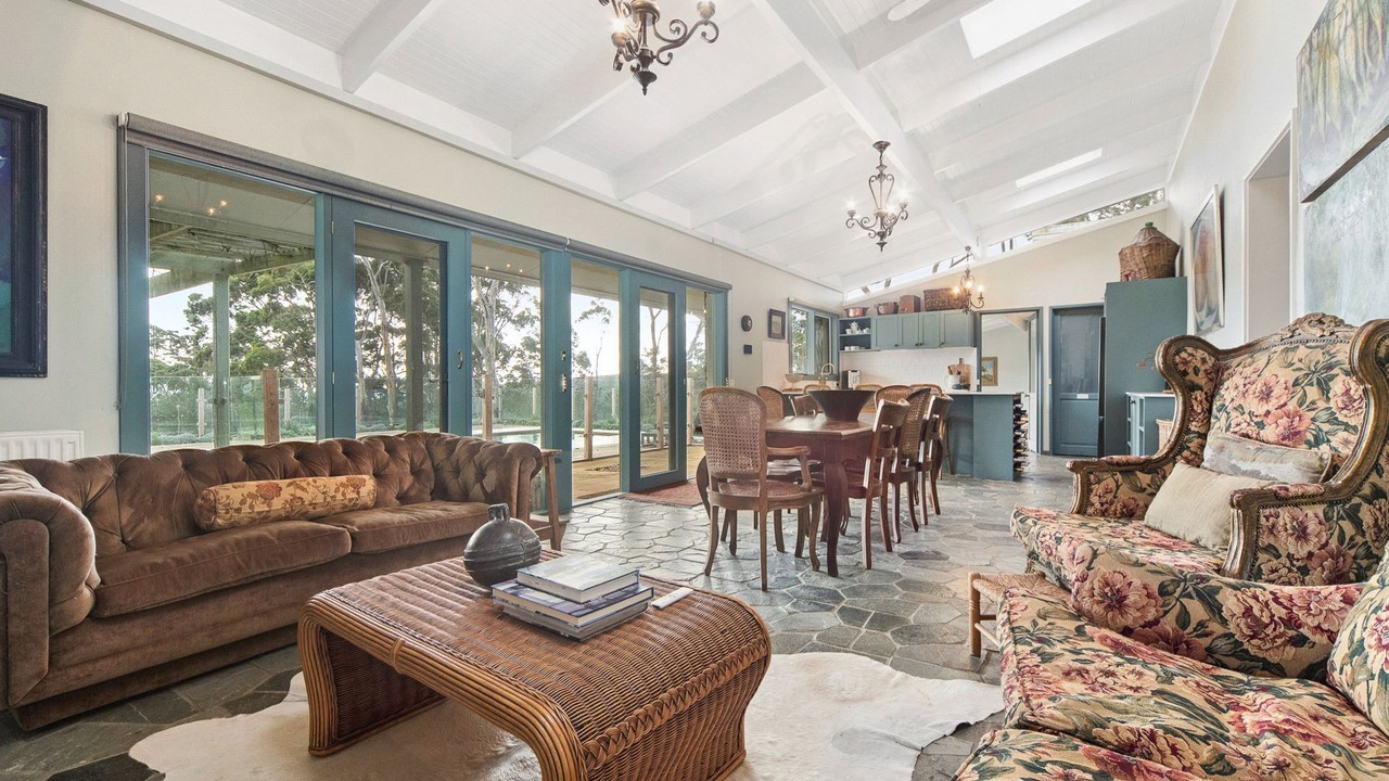 Photo of Livingroom in Main Ridge