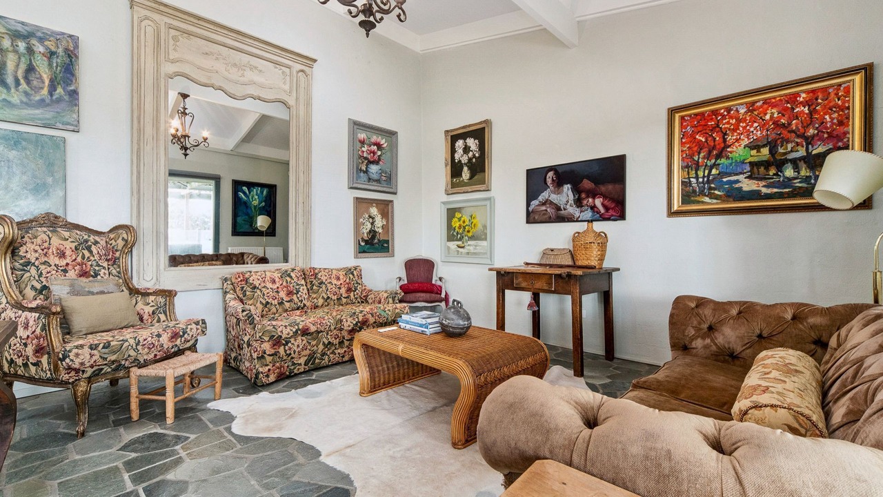 Photo of Livingroom in Main Ridge